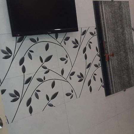 Star Guesthouse Diu Bagian luar foto