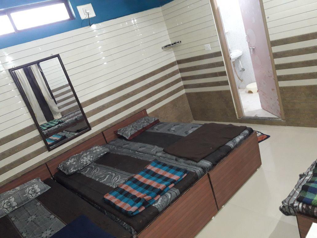 Star Guesthouse Diu Bagian luar foto
